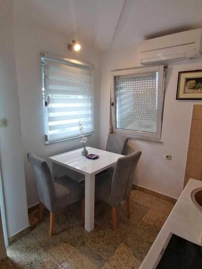 Apartman Valbandon Apartment Fažana Exterior foto